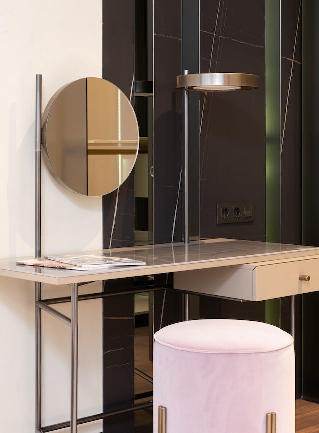 Aurelia Sunburst Wall Mirror