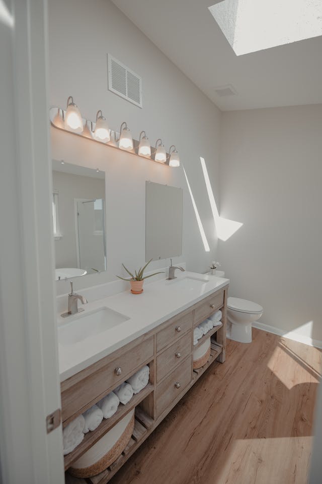 Aurelia Sunburst Wall Mirror