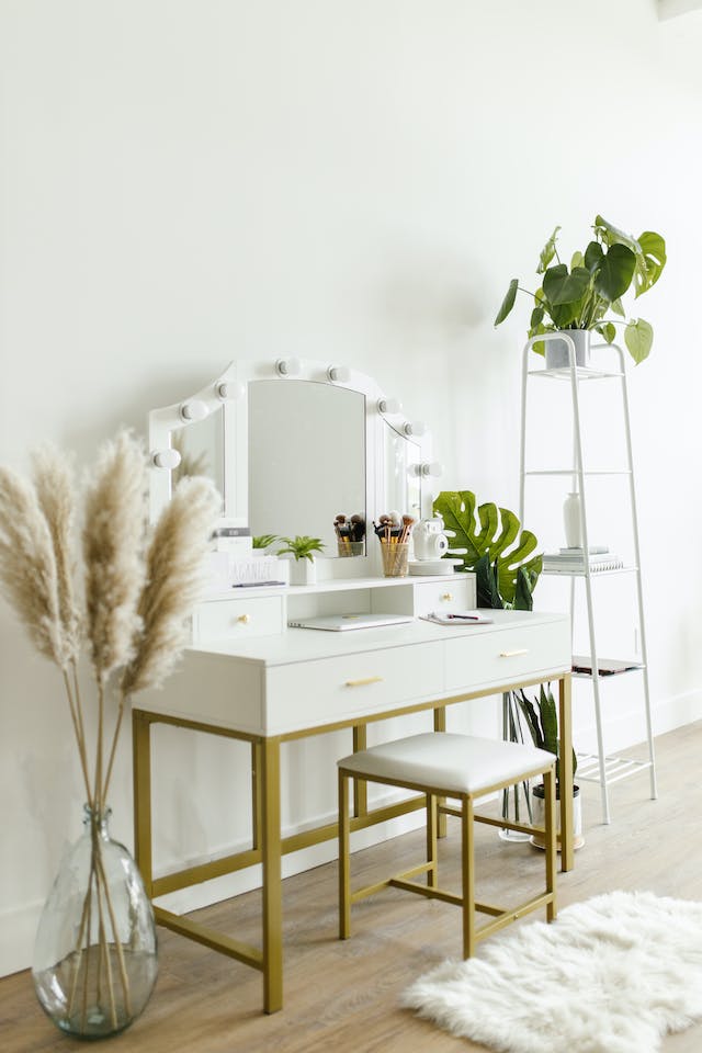 Aurelia Sunburst Wall Mirror